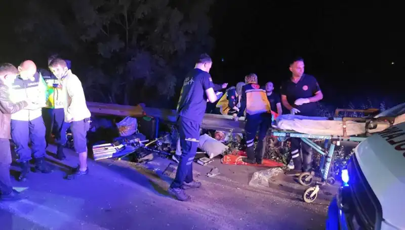 Minibüs Kazasında Hayatını Kaybedenlerin Dramı ve Şok Edici Detaylar