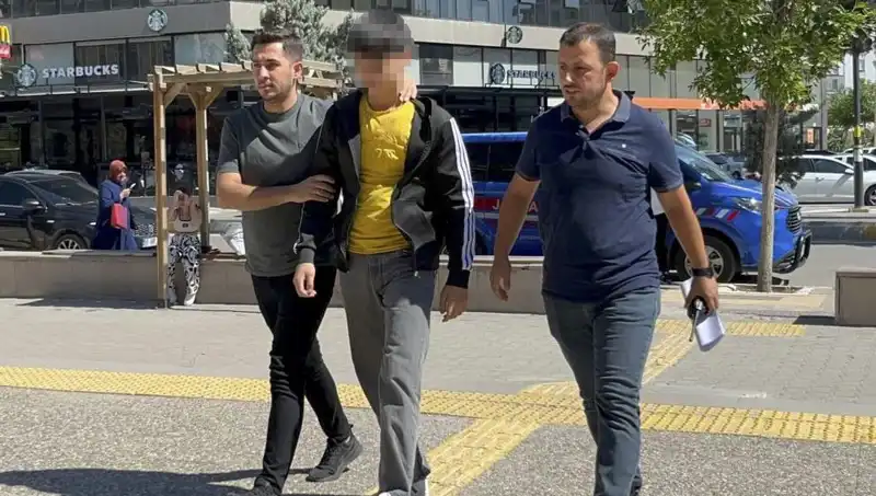 Tartışma Sonrası Kardeşler Arasında Bıçaklı Kavga: Olayın Ardındaki Gerçekler