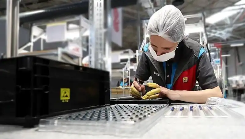 Foxconn, Yapay Zeka Dünyasında Çığır Açacak İlk Büyük Dil Modelini Tanıttı