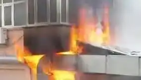 İstanbul'daki Ünlü Kafede Çıkan Yangın, Hızla Yayılıyor: Detaylar Burada!