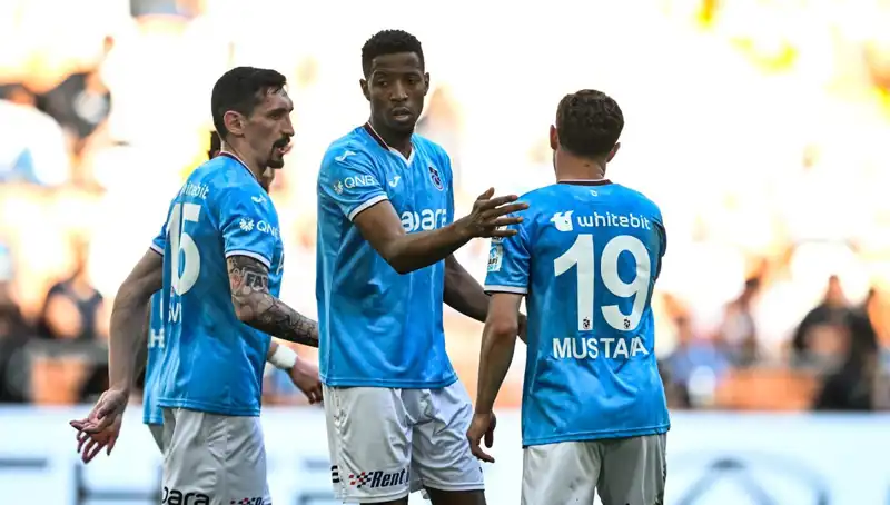 Trabzonspor, Adana Demirspor'u Zor Geçti: Tek Golle 3 Puanı Kapdı!
