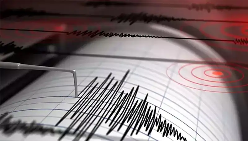 Datça Açıklarında Şiddetli Deprem! Neler Oluyor?
