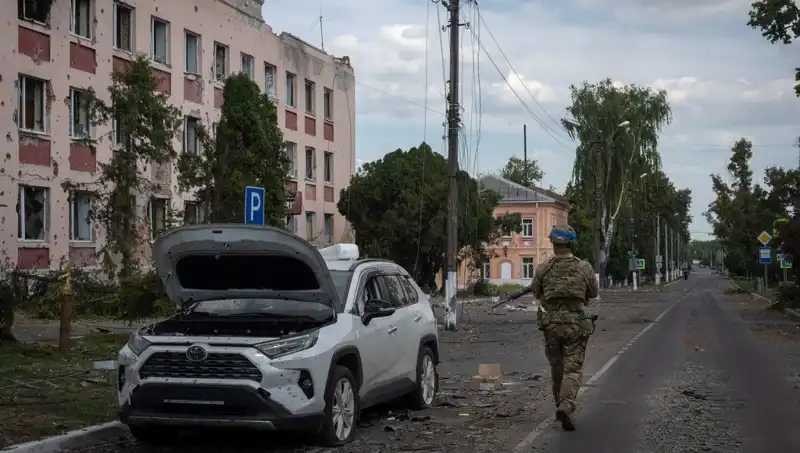 Ukrayna’nın Tek Kozu: Rusya Kursk’u Geri Alırken Neler Oluyor?