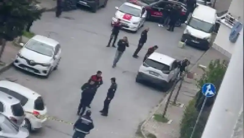 Yolda Yürüyen Kadın, Kurşun Yağmuruna Tutulunca Yaşadığı Korkunç Olayı Anlattı!