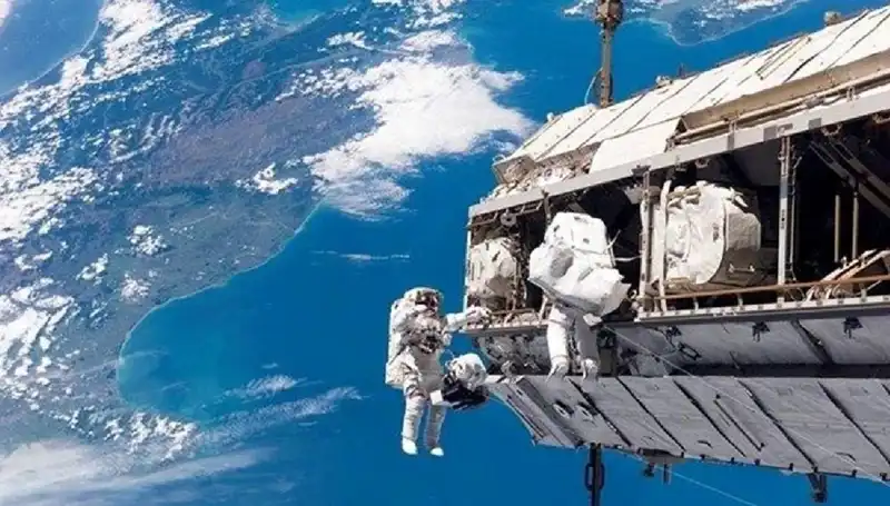 Uzayda İşbirliği: NASA ve Rusya, Uluslararası Uzay İstasyonu İçin El Sıkıştı